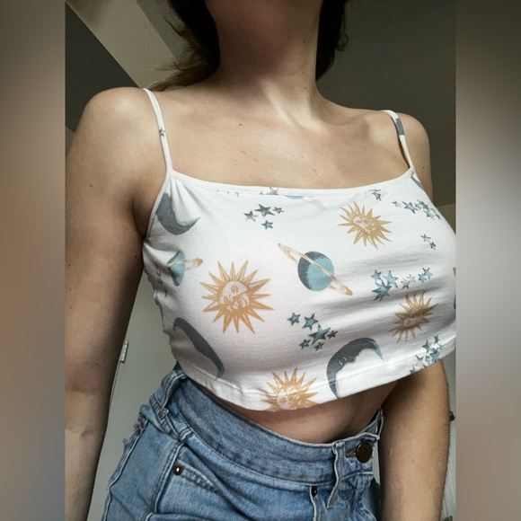 MOTEL DOLLSKILL CELESTIAL CROP TOP - Picture 1 of 8